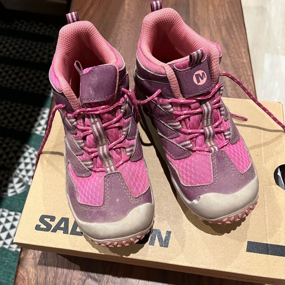 Merrell kids hiking boots size 13
